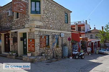 Afytos - Chalkidiki - Athytos 4 - Foto van https://www.grieksegids.nl/fotos/chalkidiki/normaal/afytos-chalkidiki-athytos-004.jpg