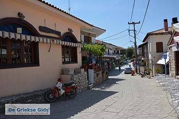 Afytos - Chalkidiki - Athytos 17 - Foto van https://www.grieksegids.nl/fotos/chalkidiki/normaal/afytos-chalkidiki-athytos-017.jpg