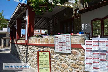 Afytos - Chalkidiki - Athytos 20 - Foto van https://www.grieksegids.nl/fotos/chalkidiki/normaal/afytos-chalkidiki-athytos-020.jpg