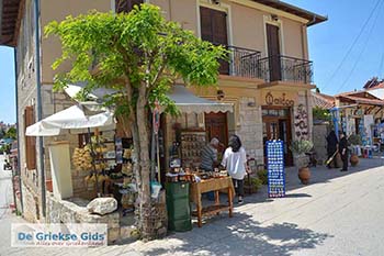 Afytos - Chalkidiki - Athytos 24 - Foto van https://www.grieksegids.nl/fotos/chalkidiki/normaal/afytos-chalkidiki-athytos-024.jpg