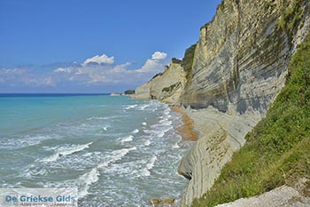 Logas Peroulades Corfu 0101 - Foto van https://www.grieksegids.nl/fotos/corfu/2019/normaal/Logas-Peroulades-corfu-2019-003.jpg