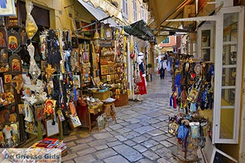 Corfu stad Corfu 0046 - Foto van https://www.grieksegids.nl/fotos/corfu/2019/normaal/corfu-stad-corfu-2019-009.jpg