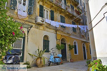 Corfu stad Corfu 0047 - Foto van https://www.grieksegids.nl/fotos/corfu/2019/normaal/corfu-stad-corfu-2019-010.jpg