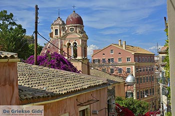 Corfu stad Corfu 0059 - Foto van https://www.grieksegids.nl/fotos/corfu/2019/normaal/corfu-stad-corfu-2019-022.jpg