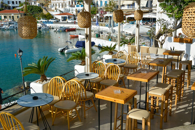 Batsi Andros | Cycladen - Foto van https://www.grieksegids.nl/fotos/cycladen/andros/batsi/mid/batsi-008.jpg?v=1772439401