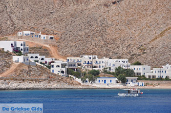 Karavostasis Folegandros | Griekenland 3 - Foto van https://www.grieksegids.nl/fotos/cycladennet-fotos/folegandros/mid/folegandros-grieksegids-003.jpg