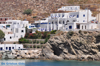 Karavostasis Folegandros | Griekenland 8 - Foto van https://www.grieksegids.nl/fotos/cycladennet-fotos/folegandros/mid/folegandros-grieksegids-008.jpg