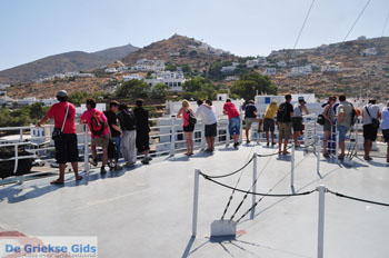 Haven Gialos Ios | Griekenland 20 - Foto van https://www.grieksegids.nl/fotos/cycladennet-fotos/ios/mid/ios-grieksegids-020.jpg