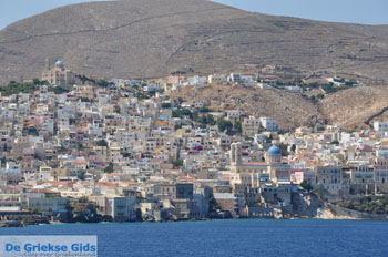 Ermoupolis Syros | Griekenland 4 - Foto van https://www.grieksegids.nl/fotos/cycladennet-fotos/syros/mid/syros-grieksegids-004.jpg