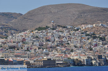 Ermoupolis Syros | Griekenland 5 - Foto van https://www.grieksegids.nl/fotos/cycladennet-fotos/syros/mid/syros-grieksegids-005.jpg