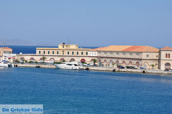 Ermoupolis Syros | Griekenland 34 - Foto van https://www.grieksegids.nl/fotos/cycladennet-fotos/syros/mid/syros-grieksegids-034.jpg