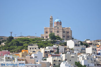 Ermoupolis Syros | Griekenland 46 - Foto van https://www.grieksegids.nl/fotos/cycladennet-fotos/syros/mid/syros-grieksegids-046.jpg