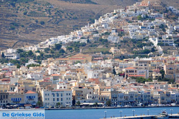 Ermoupolis Syros | Griekenland 57 - Foto van https://www.grieksegids.nl/fotos/cycladennet-fotos/syros/mid/syros-grieksegids-057.jpg