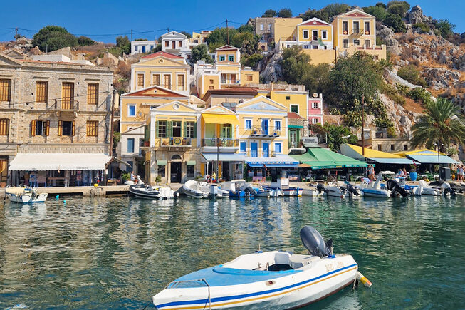 Symi | Dodecanese | Symi-stad - Foto van https://www.grieksegids.nl/fotos/dodecanese/symi/symi-stad/mid/symi-stad-003.jpg?v=1778408238