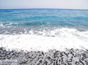 Het zand- kiezelstrand van Agia Roumeli foto 6 | Chania Kreta | Griekenland - Foto van https://www.grieksegids.nl/fotos/eiland-kreta/fotos-mid/agia-roumeli-kreta/agia-roumeli-kreta-024.jpg