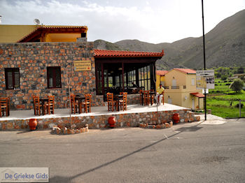 Imbros dorp en kloof | Chania Kreta | Foto 1 - Foto van https://www.grieksegids.nl/fotos/eiland-kreta/fotos-mid/askyfou-imbros-kreta/imbros_lefka_ori_001.jpg