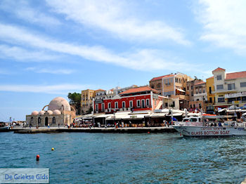 De oude haven foto 1  | Chania stad | Kreta - Foto van https://www.grieksegids.nl/fotos/eiland-kreta/fotos-mid/chania-kreta/chania-stad-010.jpg