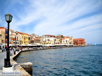 Een mooie foto van de pittoreske haven  | Chania stad | Kreta - Foto van https://www.grieksegids.nl/fotos/eiland-kreta/fotos-mid/chania-kreta/chania-stad-016.jpg