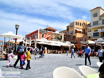 Heerlijk rondslenteren in de stad  | Chania stad | Kreta - Foto van https://www.grieksegids.nl/fotos/eiland-kreta/fotos-mid/chania-kreta/chania-stad-029.jpg