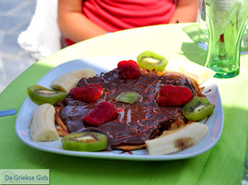 Een lekkere chocoladepannenkoek  | Chania stad | Kreta - Foto van https://www.grieksegids.nl/fotos/eiland-kreta/fotos-mid/chania-kreta/chania-stad-031.jpg