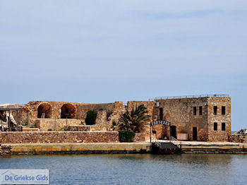 Fortezza aan de haven  | Chania stad | Kreta - Foto van https://www.grieksegids.nl/fotos/eiland-kreta/fotos-mid/chania-kreta/chania-stad-047.jpg