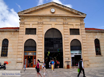 De overdekte markt foto 5  | Chania stad | Kreta - Foto van https://www.grieksegids.nl/fotos/eiland-kreta/fotos-mid/chania-kreta/chania-stad-107.jpg