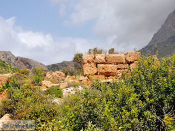 Muren oud Falassarna (Falasarna) Chania Kreta | Griekenland | Foto 40 - Foto van https://www.grieksegids.nl/fotos/eiland-kreta/fotos-mid/falassarna-kreta/falassarna-kreta-40.jpg