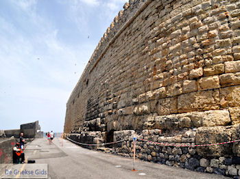 Heraklion Kreta |Iraklion | De Griekse Gids foto 15 - Foto van https://www.grieksegids.nl/fotos/eiland-kreta/fotos-mid/kreta-fotos/heraklion-kreta-015.jpg