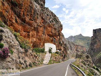 Kourtaliotiko Kloof Kreta | Griekenland 14 - Foto van https://www.grieksegids.nl/fotos/eiland-kreta/fotos-mid/kreta-fotos/kourtaliotiko-kloof-kreta-014.jpg