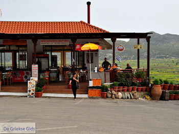 Lassithi vlakte Kreta | Griekenland 15 - Foto van https://www.grieksegids.nl/fotos/eiland-kreta/fotos-mid/kreta-fotos/lassithi-vlakte-kreta-015.jpg