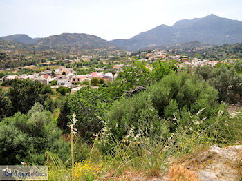 Zaros Kreta | Griekenland 1 - Foto van https://www.grieksegids.nl/fotos/eiland-kreta/fotos-mid/kreta-fotos/zaros-kreta-001.jpg