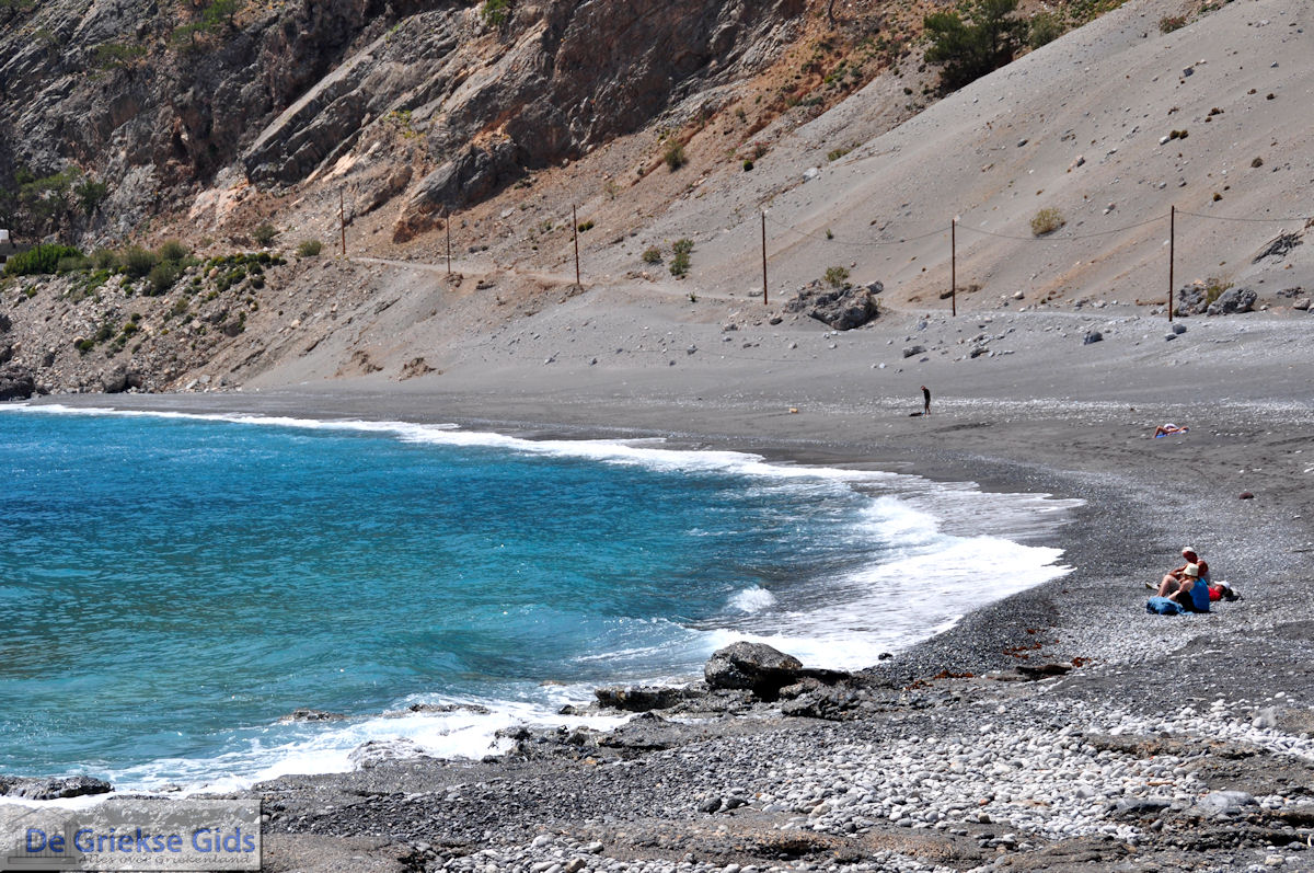 foto Het zand- kiezelstrand van Agia Roumeli foto 2 | Chania Kreta | Griekenland