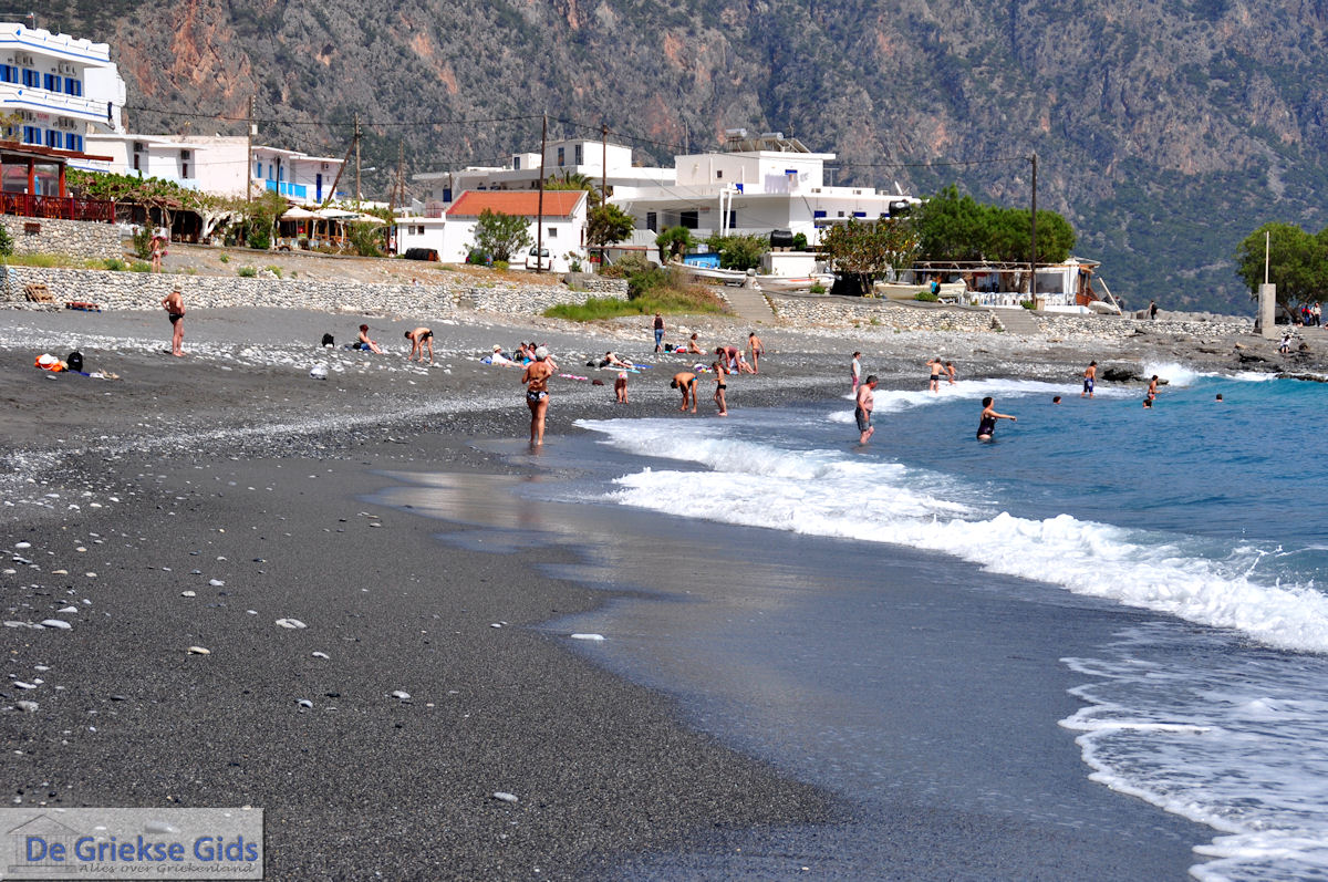 foto Het zand- kiezelstrand van Agia Roumeli foto 4 | Chania Kreta | Griekenland