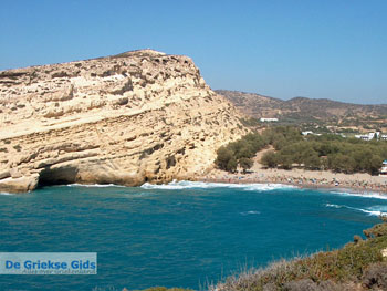 Matala Kreta | Griekenland014 - Foto van https://www.grieksegids.nl/fotos/eiland-kreta/fotos/matala-kreta/mid/matala-kreta-014.jpg