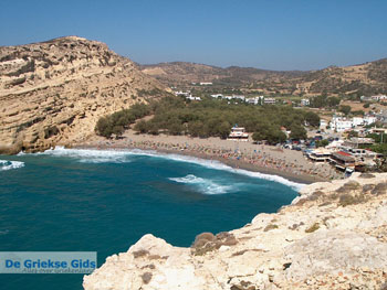 Matala Kreta | Griekenland025 - Foto van https://www.grieksegids.nl/fotos/eiland-kreta/fotos/matala-kreta/mid/matala-kreta-025.jpg