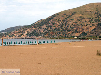 Paleochora Kreta | Griekenland 1 - Foto van https://www.grieksegids.nl/fotos/eiland-kreta/fotos/paleochora-kreta/paleochora-mid-01.jpg