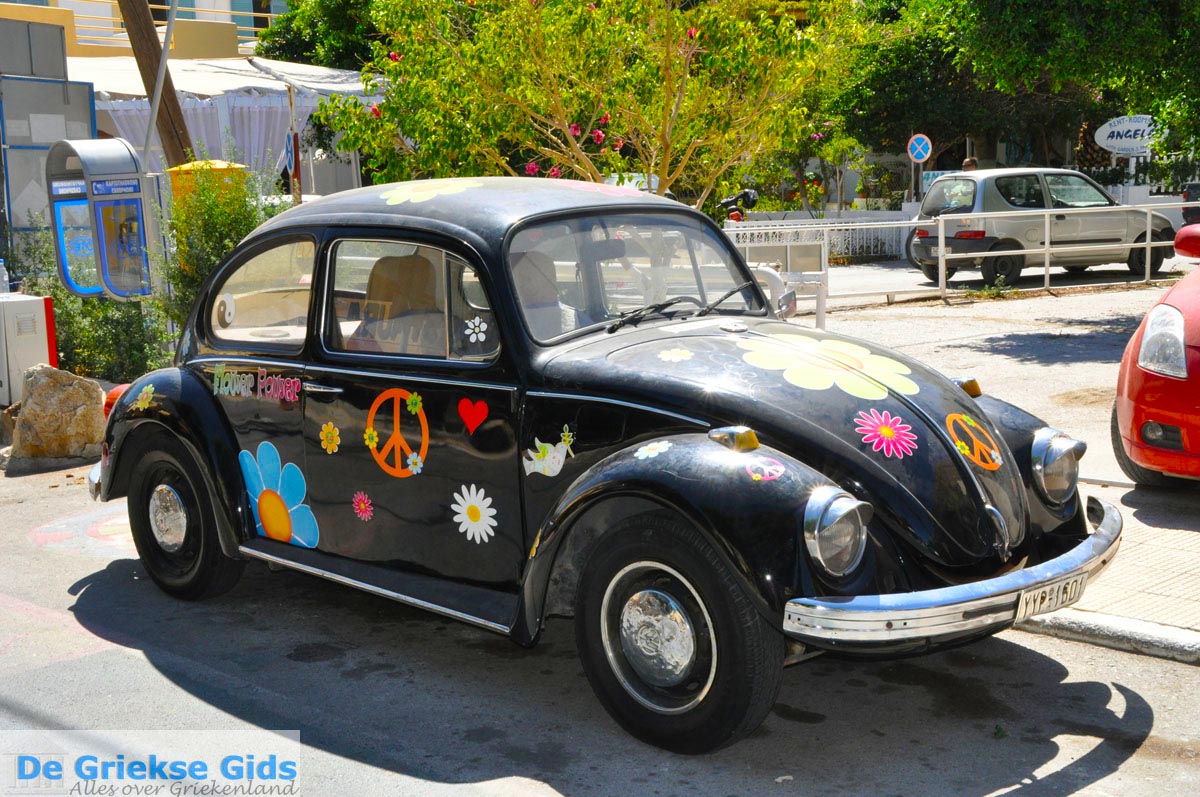 Hippie auto in Matala | Zuid Kreta Griekenland 5
