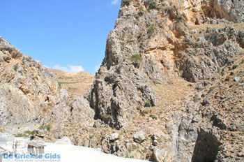 Kourtaliotiko Kloof | Zuid Kreta Griekenland 3 - Foto van https://www.grieksegids.nl/fotos/eiland-kreta/fotos/zuidkreta/normaal/zuid-kreta-grieksegids-0240.jpg