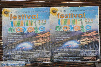 Festival Matala | Zuid Kreta Griekenland 84 - Foto van https://www.grieksegids.nl/fotos/eiland-kreta/fotos/zuidkreta/normaal/zuid-kreta-grieksegids-0395.jpg
