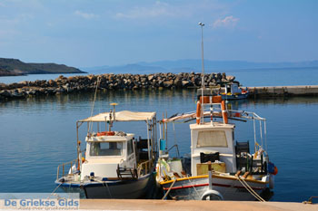 Aghia Pelagia Kythira - haven - Foto van https://www.grieksegids.nl/fotos/eiland-kythira/aghiapelagia-lagada/normaal/aghia-pelagia-kythira-224.jpg