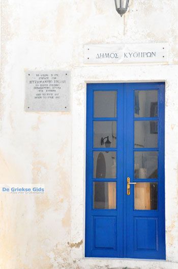 Kythira stad (Chora) | Griekenland 51 - Foto van https://www.grieksegids.nl/fotos/eiland-kythira/kythira-stad/normaal/kythira-stad-chora-051.jpg