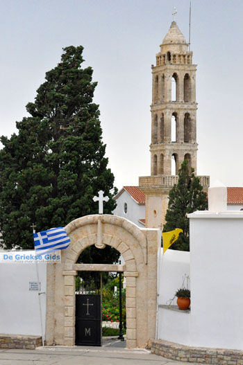 Klooster Mirtidia (Mirtidiotissa) | Kythira | Foto 1 - Foto van https://www.grieksegids.nl/fotos/eiland-kythira/mirtidia/normaal/mirtidiotissa-kythira-001.jpg