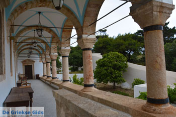 Klooster Mirtidia (Mirtidiotissa) | Kythira | Foto 47 - Foto van https://www.grieksegids.nl/fotos/eiland-kythira/mirtidia/normaal/mirtidiotissa-kythira-047.jpg