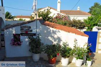 Potamos Kythira | Griekenland 4 - Foto van https://www.grieksegids.nl/fotos/eiland-kythira/potamos/normaal/potamos-kythira-046.jpg