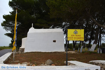 Klooster Osios Theodoros Potamos Kythira | Griekenland foto 24 - Foto van https://www.grieksegids.nl/fotos/eiland-kythira/potamos/normaal/potamos-kythira-064.jpg