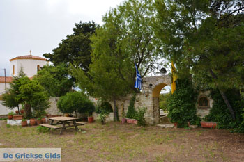 Klooster Osios Theodoros Potamos Kythira | Griekenland foto 30 - Foto van https://www.grieksegids.nl/fotos/eiland-kythira/potamos/normaal/potamos-kythira-070.jpg