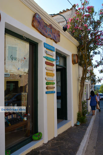 Potamos Kythira | Griekenland 34 - Foto van https://www.grieksegids.nl/fotos/eiland-kythira/potamos/normaal/potamos-kythira-104.jpg