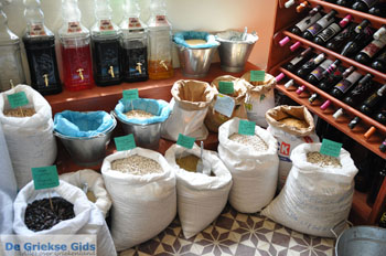 Andros-stad (Chora) | De Griekse Gids | Foto 080 - Foto van https://www.grieksegids.nl/fotos/eilandandros/andros-mid/eiland-andros-087.jpg