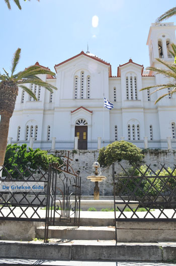 Andros-stad (Chora) | De Griekse Gids | Foto 087 - Foto van https://www.grieksegids.nl/fotos/eilandandros/andros-mid/eiland-andros-094.jpg