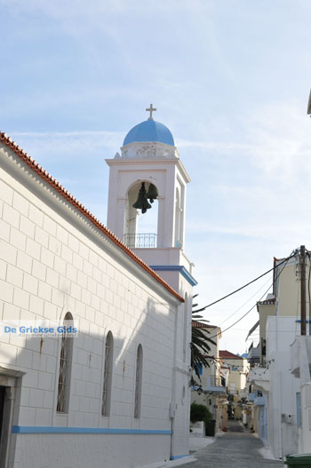 Andros-stad (Chora) | De Griekse Gids | Foto 124 - Foto van https://www.grieksegids.nl/fotos/eilandandros/andros-mid/eiland-andros-189.jpg